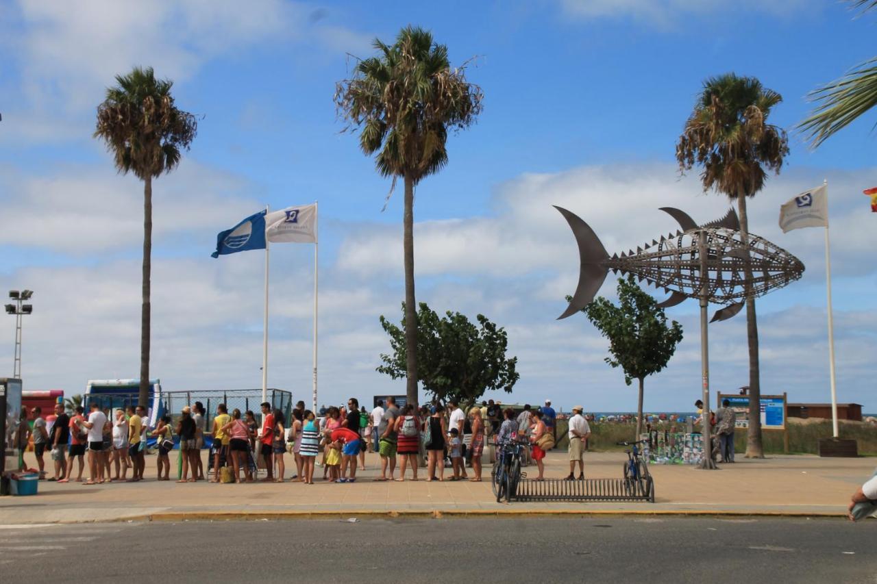 קוניל דה לה פרונטרה Apartamento Cerca De La Playa מראה חיצוני תמונה