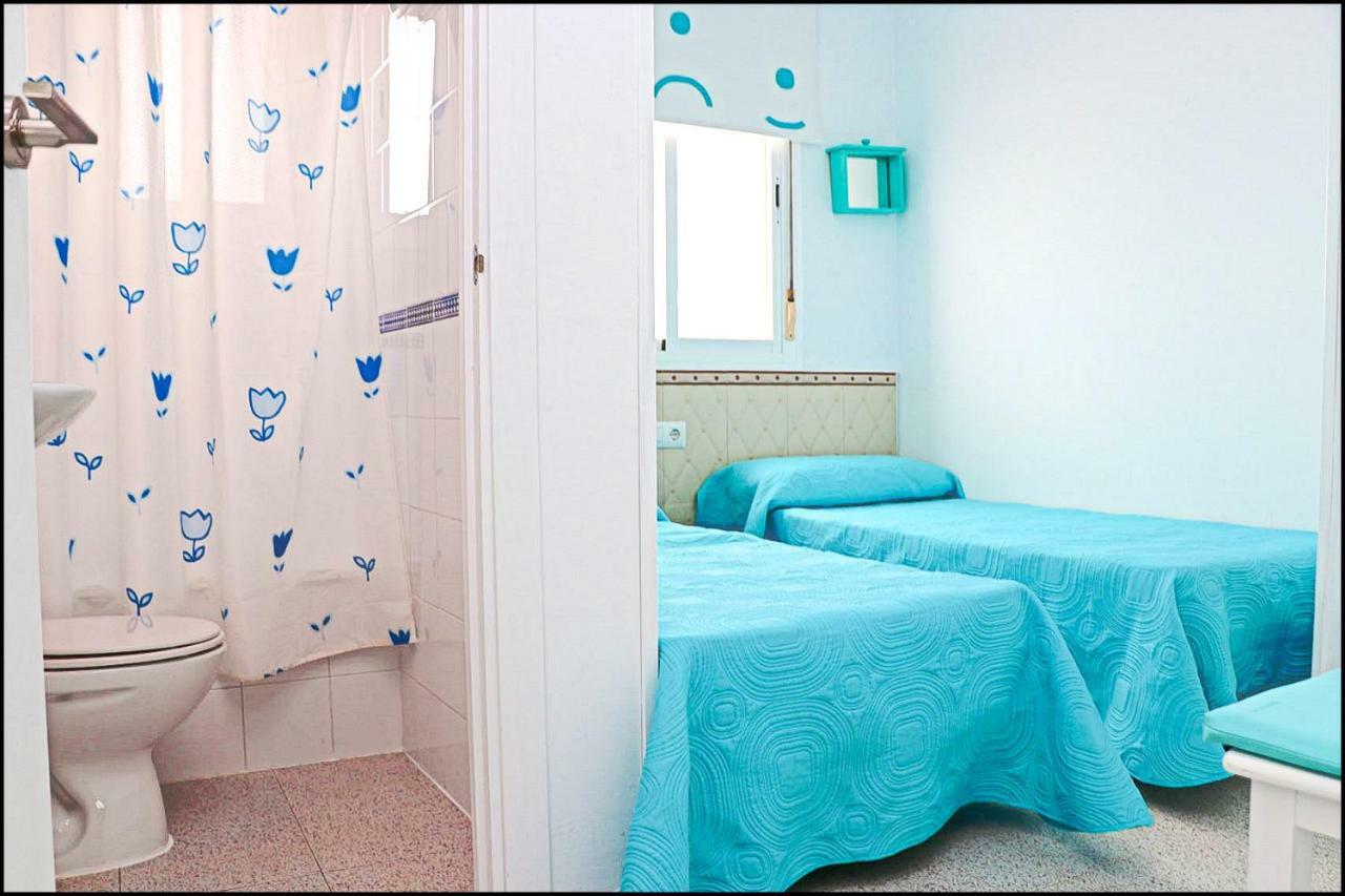 קוניל דה לה פרונטרה Apartamento Cerca De La Playa מראה חיצוני תמונה