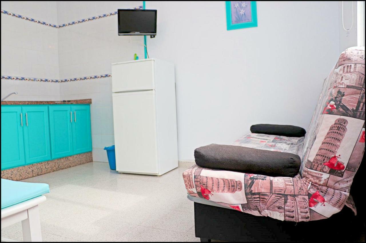 קוניל דה לה פרונטרה Apartamento Cerca De La Playa מראה חיצוני תמונה
